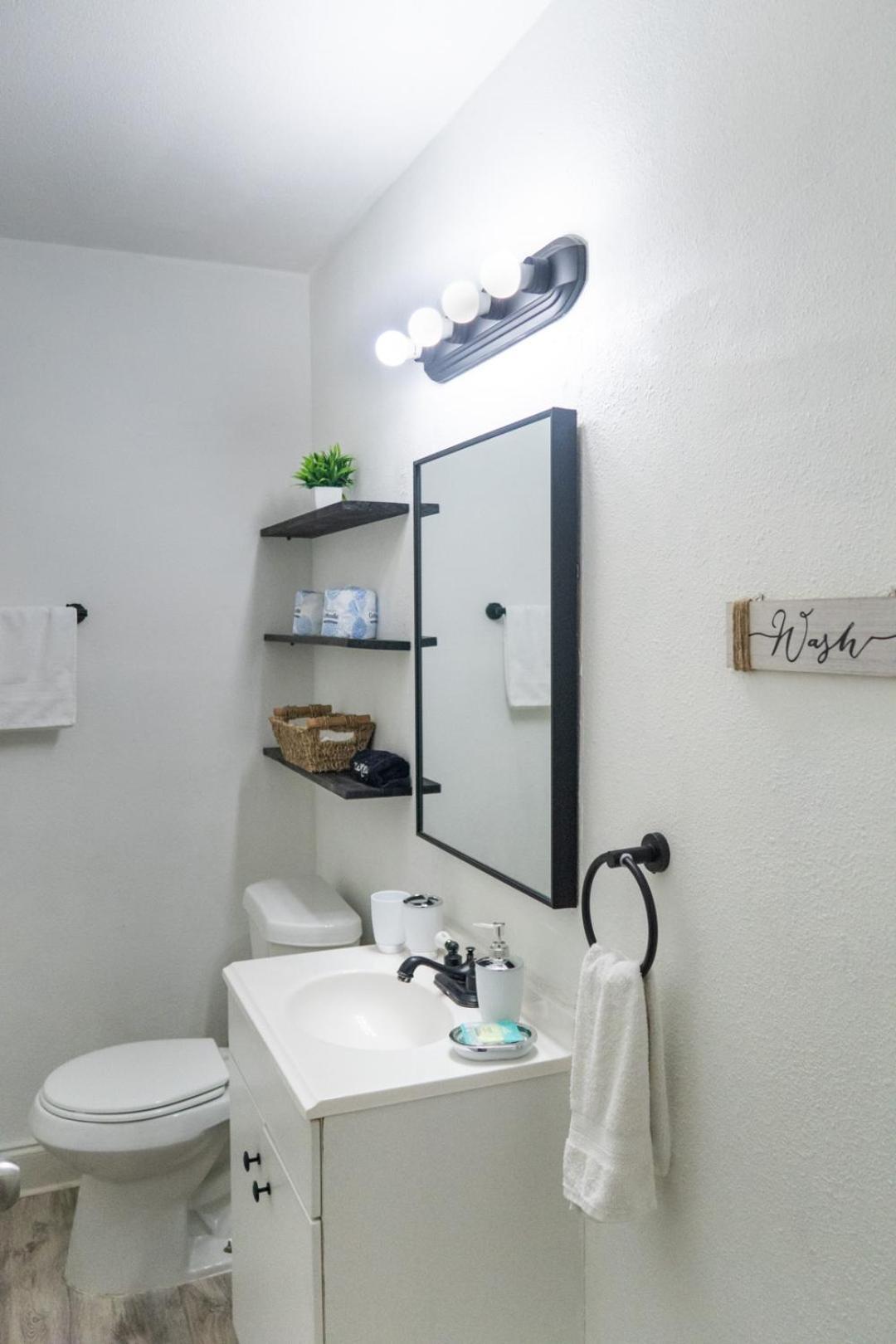 Cozy Home Near Busch Gardens Adventure Island And Usf 탬파 외부 사진